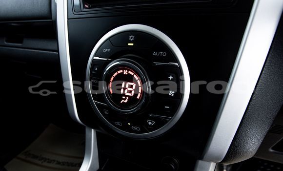 Buy Used Isuzu MU-X White Car in Bangkok in Bangkok Buy Used Isuzu MU-X White Car in Bangkok in Bangkok