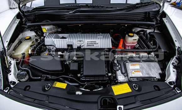 Buy Used Toyota Prius White Car in Bangkok in Bangkok Buy Used Toyota Prius White Car in Bangkok in Bangkok