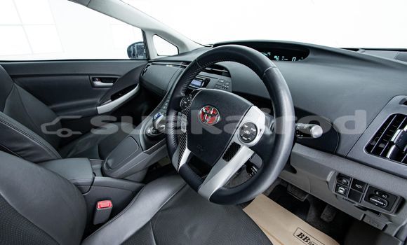 Buy Used Toyota Prius White Car in Bangkok in Bangkok Buy Used Toyota Prius White Car in Bangkok in Bangkok