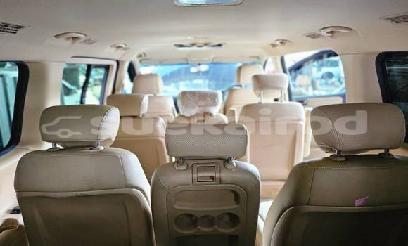 ซื้อ รถมือสอง Hyundai H1 สีดำ รถยนต์ ใน %{เมือง} ใน นนทบุรี ซื้อ รถมือสอง Hyundai H1 สีดำ รถยนต์ ใน %{เมือง} ใน นนทบุรี