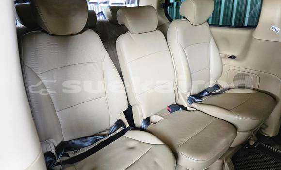 ซื้อ รถมือสอง Hyundai H1 สีดำ รถยนต์ ใน %{เมือง} ใน นนทบุรี ซื้อ รถมือสอง Hyundai H1 สีดำ รถยนต์ ใน %{เมือง} ใน นนทบุรี