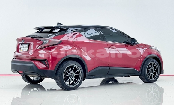 ซื้อ รถมือสอง Toyota C-HR สีแดง รถยนต์ ใน %{เมือง} ใน นนทบุรี ซื้อ รถมือสอง Toyota C-HR สีแดง รถยนต์ ใน %{เมือง} ใน นนทบุรี