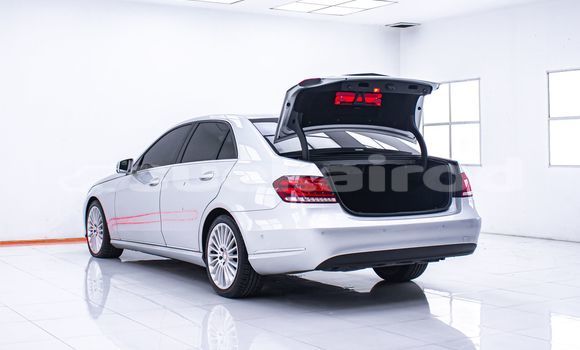 ซื้อ รถมือสอง Mercedes-Benz E-Classe อื่น ๆ รถยนต์ ใน %{เมือง} ใน กรุงเทพมหานคร ซื้อ รถมือสอง Mercedes-Benz E-Classe อื่น ๆ รถยนต์ ใน %{เมือง} ใน กรุงเทพมหานคร
