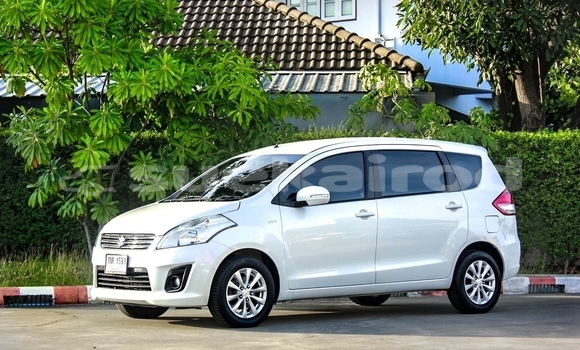 Buy Used Toyota Avanza White Car in Nonthaburi in Nonthaburi Buy Used Toyota Avanza White Car in Nonthaburi in Nonthaburi