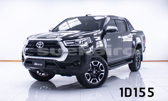 Buy Used Toyota Hiluxe Revo Black Car in Bangkok in Bangkok