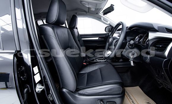 Buy Used Toyota Hiluxe Revo Black Car in Bangkok in Bangkok Buy Used Toyota Hiluxe Revo Black Car in Bangkok in Bangkok