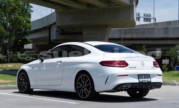 ซื้อ รถมือสอง Mercedes-Benz C-klasse ขาว รถยนต์ ใน %{เมือง} ใน นนทบุรี ซื้อ รถมือสอง Mercedes-Benz C-klasse ขาว รถยนต์ ใน %{เมือง} ใน นนทบุรี