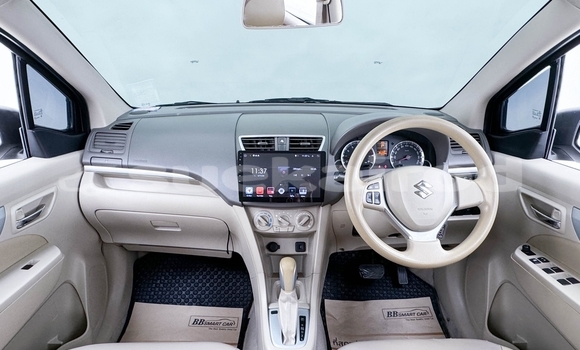 ซื้อ รถมือสอง Suzuki Ertiga สีน้ำตาล รถยนต์ ใน %{เมือง} ใน นนทบุรี ซื้อ รถมือสอง Suzuki Ertiga สีน้ำตาล รถยนต์ ใน %{เมือง} ใน นนทบุรี