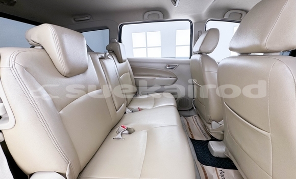 ซื้อ รถมือสอง Suzuki Ertiga สีน้ำตาล รถยนต์ ใน %{เมือง} ใน นนทบุรี ซื้อ รถมือสอง Suzuki Ertiga สีน้ำตาล รถยนต์ ใน %{เมือง} ใน นนทบุรี