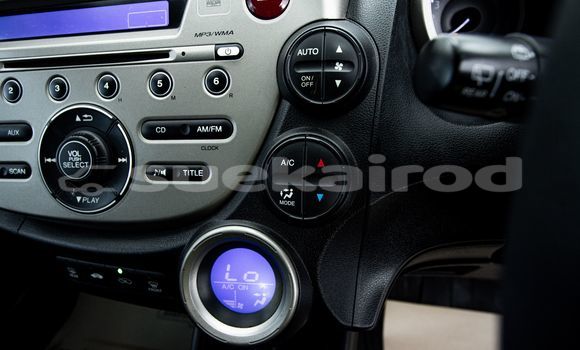 Buy Used Honda Jazz White Car in Bangkok in Bangkok Buy Used Honda Jazz White Car in Bangkok in Bangkok