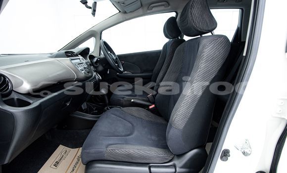 Buy Used Honda Jazz White Car in Bangkok in Bangkok Buy Used Honda Jazz White Car in Bangkok in Bangkok