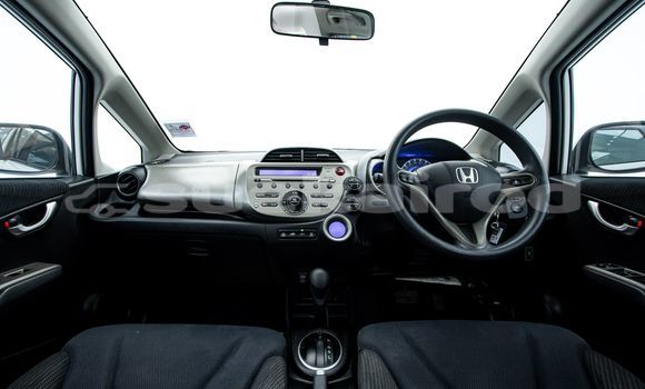 Buy Used Honda Jazz White Car in Bangkok in Bangkok Buy Used Honda Jazz White Car in Bangkok in Bangkok