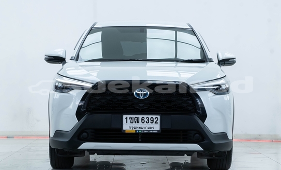 ซื้อ รถมือสอง Toyota Corolla Cross ขาว รถยนต์ ใน %{เมือง} ใน นนทบุรี ซื้อ รถมือสอง Toyota Corolla Cross ขาว รถยนต์ ใน %{เมือง} ใน นนทบุรี