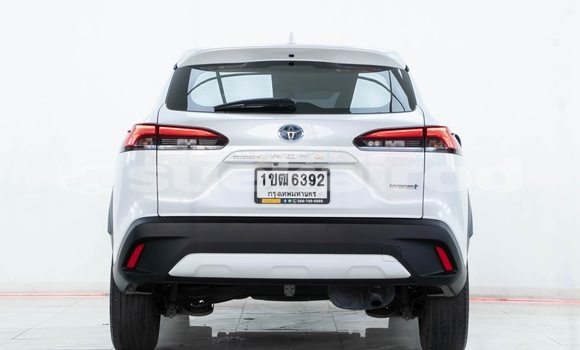 ซื้อ รถมือสอง Toyota Corolla Cross ขาว รถยนต์ ใน %{เมือง} ใน นนทบุรี ซื้อ รถมือสอง Toyota Corolla Cross ขาว รถยนต์ ใน %{เมือง} ใน นนทบุรี