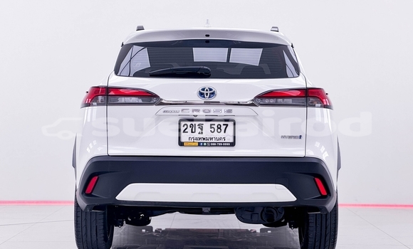 Buy Used Toyota Corolla Cross White Car in Nonthaburi in Nonthaburi Buy Used Toyota Corolla Cross White Car in Nonthaburi in Nonthaburi