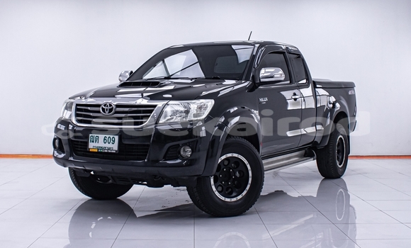 Buy Used Toyota Hiluxe VIGO Black Car in Nonthaburi in Nonthaburi