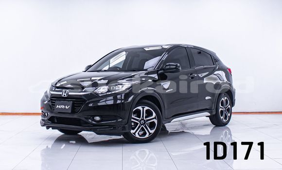 ซื้อ รถมือสอง Honda HR-V สีดำ รถยนต์ ใน %{เมือง} ใน กรุงเทพมหานคร
