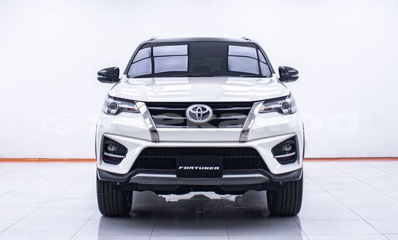 ซื้อ รถมือสอง Toyota Fortuner ขาว รถยนต์ ใน %{เมือง} ใน กรุงเทพมหานคร ซื้อ รถมือสอง Toyota Fortuner ขาว รถยนต์ ใน %{เมือง} ใน กรุงเทพมหานคร