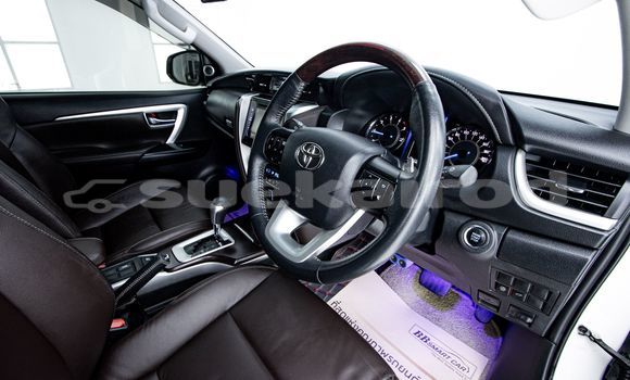 ซื้อ รถมือสอง Toyota Fortuner ขาว รถยนต์ ใน %{เมือง} ใน กรุงเทพมหานคร ซื้อ รถมือสอง Toyota Fortuner ขาว รถยนต์ ใน %{เมือง} ใน กรุงเทพมหานคร