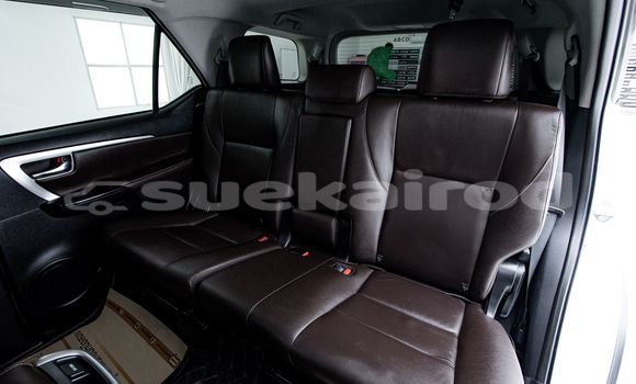 ซื้อ รถมือสอง Toyota Fortuner ขาว รถยนต์ ใน %{เมือง} ใน กรุงเทพมหานคร ซื้อ รถมือสอง Toyota Fortuner ขาว รถยนต์ ใน %{เมือง} ใน กรุงเทพมหานคร