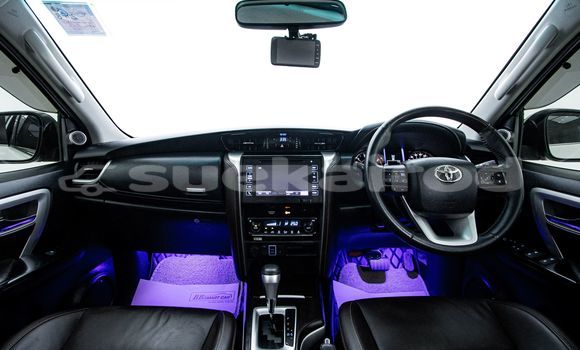 ซื้อ รถมือสอง Toyota Fortuner ขาว รถยนต์ ใน %{เมือง} ใน กรุงเทพมหานคร ซื้อ รถมือสอง Toyota Fortuner ขาว รถยนต์ ใน %{เมือง} ใน กรุงเทพมหานคร