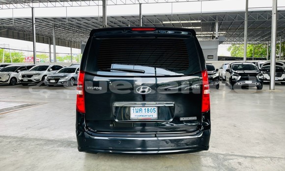 ซื้อ รถมือสอง Hyundai H1 สีดำ รถยนต์ ใน %{เมือง} ใน นนทบุรี ซื้อ รถมือสอง Hyundai H1 สีดำ รถยนต์ ใน %{เมือง} ใน นนทบุรี