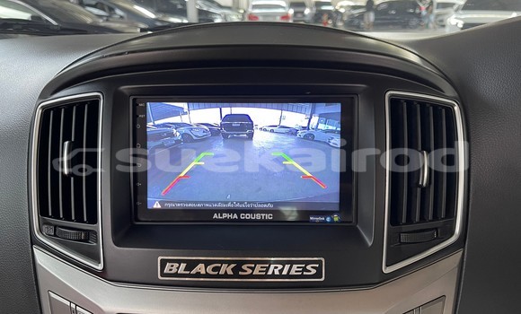 ซื้อ รถมือสอง Hyundai H1 สีดำ รถยนต์ ใน %{เมือง} ใน นนทบุรี ซื้อ รถมือสอง Hyundai H1 สีดำ รถยนต์ ใน %{เมือง} ใน นนทบุรี