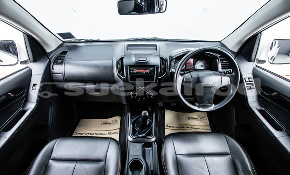 ซื้อ รถมือสอง Isuzu D-Max ขาว รถยนต์ ใน %{เมือง} ใน กรุงเทพมหานคร ซื้อ รถมือสอง Isuzu D-Max ขาว รถยนต์ ใน %{เมือง} ใน กรุงเทพมหานคร