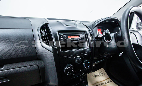 ซื้อ รถมือสอง Isuzu D-Max ขาว รถยนต์ ใน %{เมือง} ใน กรุงเทพมหานคร ซื้อ รถมือสอง Isuzu D-Max ขาว รถยนต์ ใน %{เมือง} ใน กรุงเทพมหานคร