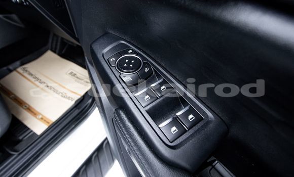 Buy Used Ford Everest Other Car in Bangkok in Bangkok Buy Used Ford Everest Other Car in Bangkok in Bangkok