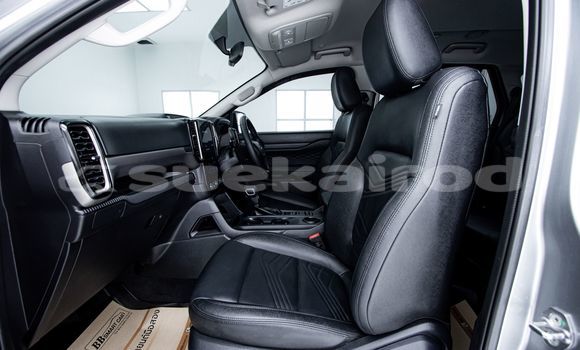 Buy Used Ford Everest Other Car in Bangkok in Bangkok Buy Used Ford Everest Other Car in Bangkok in Bangkok