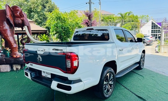 Buy Used MG 5 White Car in Bangkok in Bangkok Buy Used MG 5 White Car in Bangkok in Bangkok