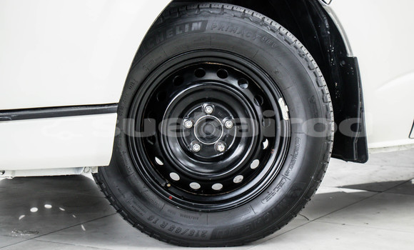 Buy Used Toyota Hiace White Car in Bangkok in Bangkok Buy Used Toyota Hiace White Car in Bangkok in Bangkok