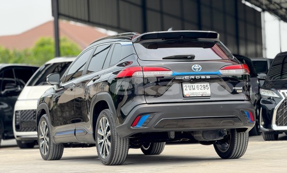 ซื้อ รถมือสอง Toyota Corolla Cross สีดำ รถยนต์ ใน %{เมือง} ใน นนทบุรี ซื้อ รถมือสอง Toyota Corolla Cross สีดำ รถยนต์ ใน %{เมือง} ใน นนทบุรี