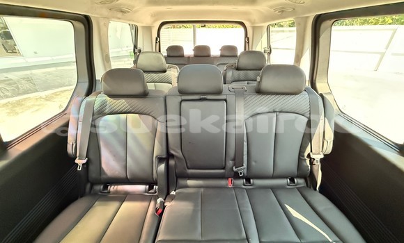 ซื้อ รถมือสอง Hyundai Grand Starex ขาว รถยนต์ ใน %{เมือง} ใน นนทบุรี ซื้อ รถมือสอง Hyundai Grand Starex ขาว รถยนต์ ใน %{เมือง} ใน นนทบุรี