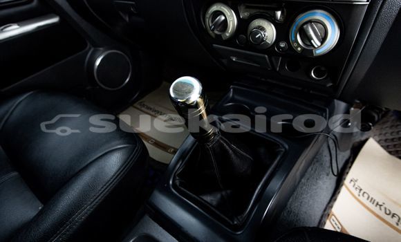 Buy Used Isuzu D-Max White Car in Bangkok in Bangkok Buy Used Isuzu D-Max White Car in Bangkok in Bangkok