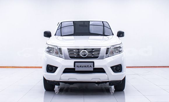 Buy Used Nissan NP 300 White Car in Bangkok in Bangkok Buy Used Nissan NP 300 White Car in Bangkok in Bangkok
