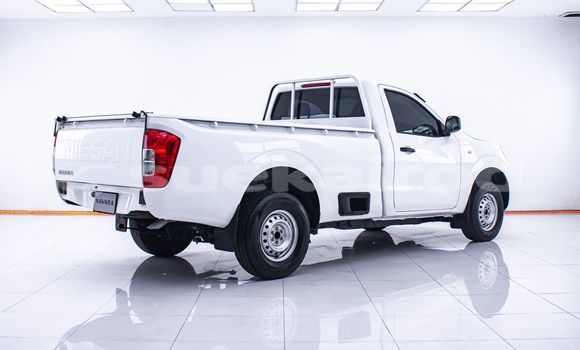 Buy Used Nissan NP 300 White Car in Bangkok in Bangkok Buy Used Nissan NP 300 White Car in Bangkok in Bangkok