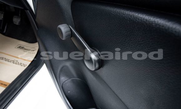 Buy Used Nissan NP 300 White Car in Bangkok in Bangkok Buy Used Nissan NP 300 White Car in Bangkok in Bangkok