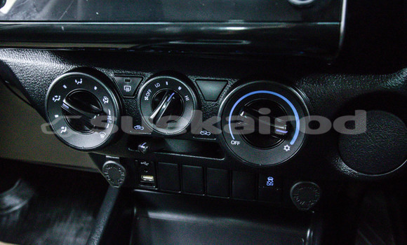 Buy Used Toyota Hiluxe Revo White Car in Bangkok in Bangkok Buy Used Toyota Hiluxe Revo White Car in Bangkok in Bangkok