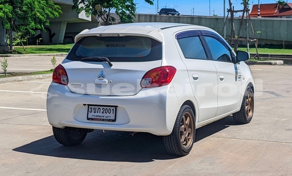 ซื้อ รถมือสอง Mitsubishi Mirage ขาว รถยนต์ ใน %{เมือง} ใน นนทบุรี ซื้อ รถมือสอง Mitsubishi Mirage ขาว รถยนต์ ใน %{เมือง} ใน นนทบุรี