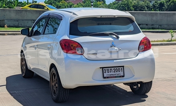 ซื้อ รถมือสอง Mitsubishi Mirage ขาว รถยนต์ ใน %{เมือง} ใน นนทบุรี ซื้อ รถมือสอง Mitsubishi Mirage ขาว รถยนต์ ใน %{เมือง} ใน นนทบุรี