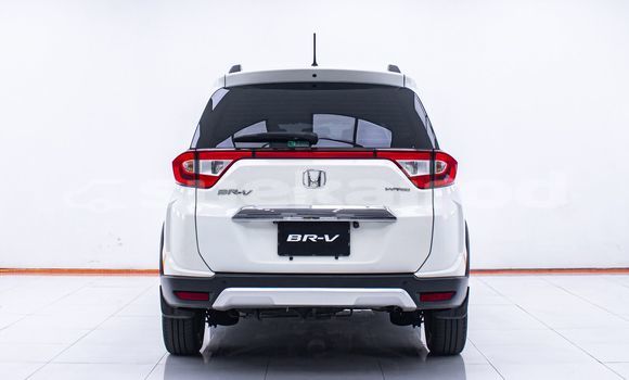 Buy Used Honda BR-V White Car in Bangkok in Bangkok Buy Used Honda BR-V White Car in Bangkok in Bangkok