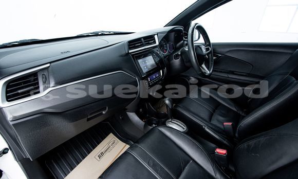 Buy Used Honda BR-V White Car in Bangkok in Bangkok Buy Used Honda BR-V White Car in Bangkok in Bangkok