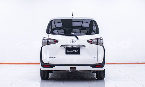 ซื้อ รถมือสอง Toyota Sienta ขาว รถยนต์ ใน %{เมือง} ใน กรุงเทพมหานคร ซื้อ รถมือสอง Toyota Sienta ขาว รถยนต์ ใน %{เมือง} ใน กรุงเทพมหานคร