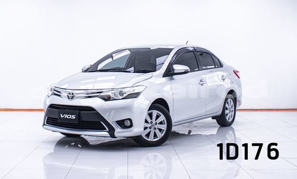 ซื้อ รถมือสอง Toyota Vios อื่น ๆ รถยนต์ ใน %{เมือง} ใน กรุงเทพมหานคร