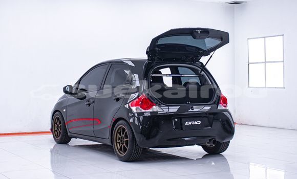 ซื้อ รถมือสอง Honda Brio สีดำ รถยนต์ ใน %{เมือง} ใน กรุงเทพมหานคร ซื้อ รถมือสอง Honda Brio สีดำ รถยนต์ ใน %{เมือง} ใน กรุงเทพมหานคร