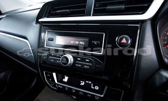 ซื้อ รถมือสอง Honda Brio สีดำ รถยนต์ ใน %{เมือง} ใน กรุงเทพมหานคร ซื้อ รถมือสอง Honda Brio สีดำ รถยนต์ ใน %{เมือง} ใน กรุงเทพมหานคร