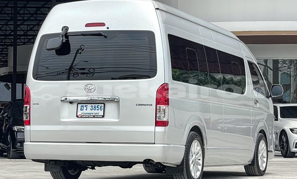 Buy Used Toyota Commuter Other Car in Nonthaburi in Nonthaburi Buy Used Toyota Commuter Other Car in Nonthaburi in Nonthaburi