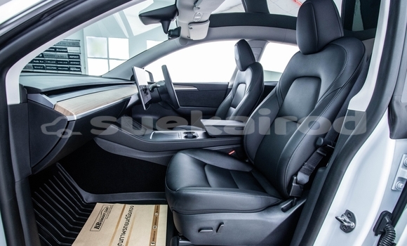 Buy Used Tesla Model X White Car in Nonthaburi in Nonthaburi Buy Used Tesla Model X White Car in Nonthaburi in Nonthaburi